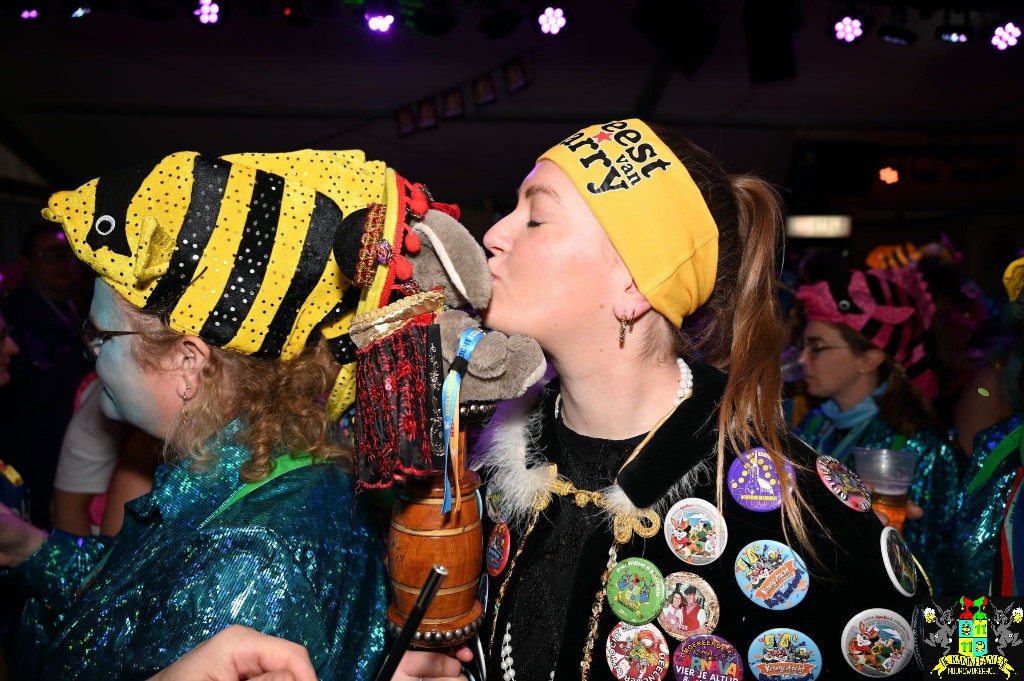 ../Images/Kroegentocht 2026 240.jpg